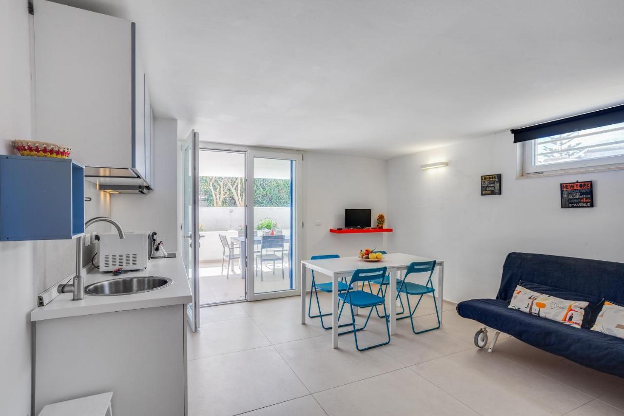 מולה די בארי Casalmare Apartments One Step From The Sea מראה חיצוני תמונה